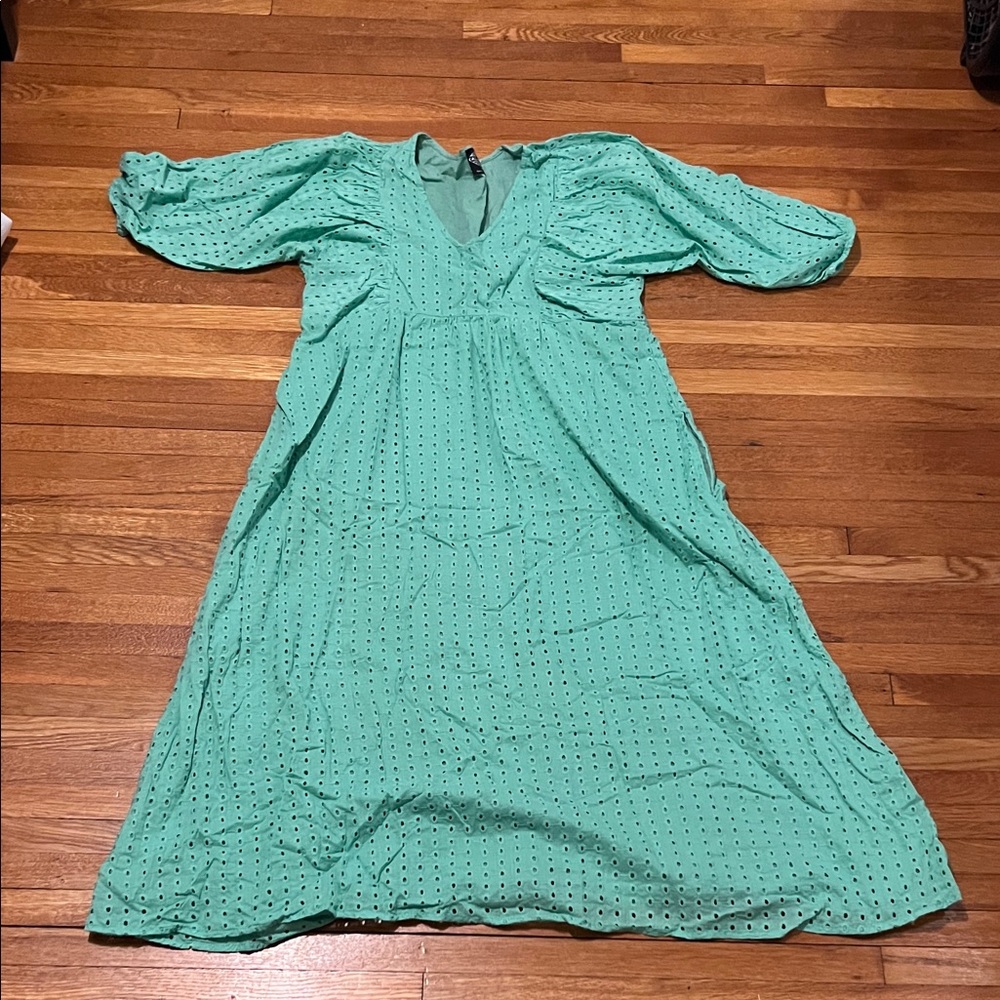 CALSTYLE green midi dress